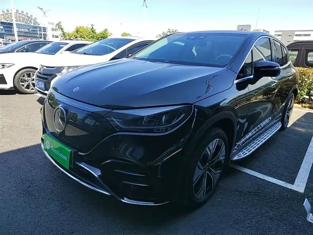 Mercedes-Benz EQE SUV — фото 2