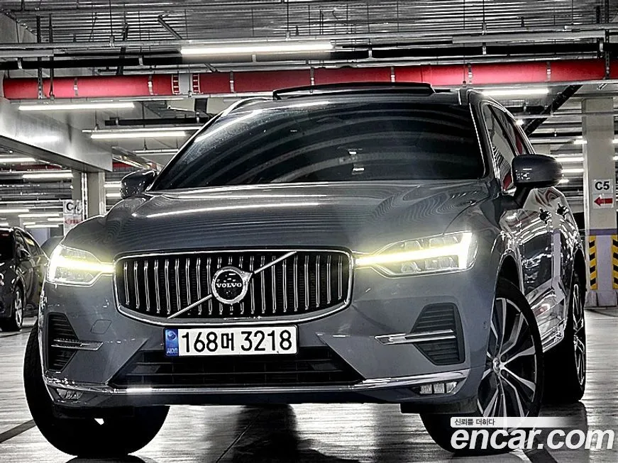 Volvo XC60 — фото 9