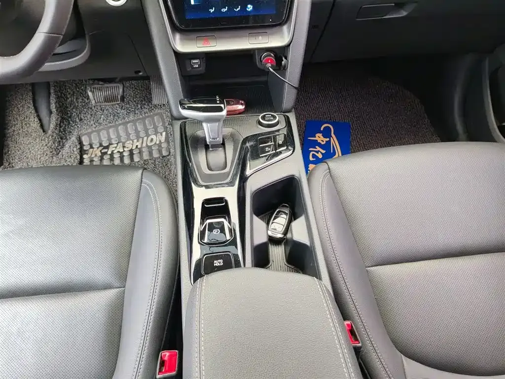 Hyundai ix35 — фото 10