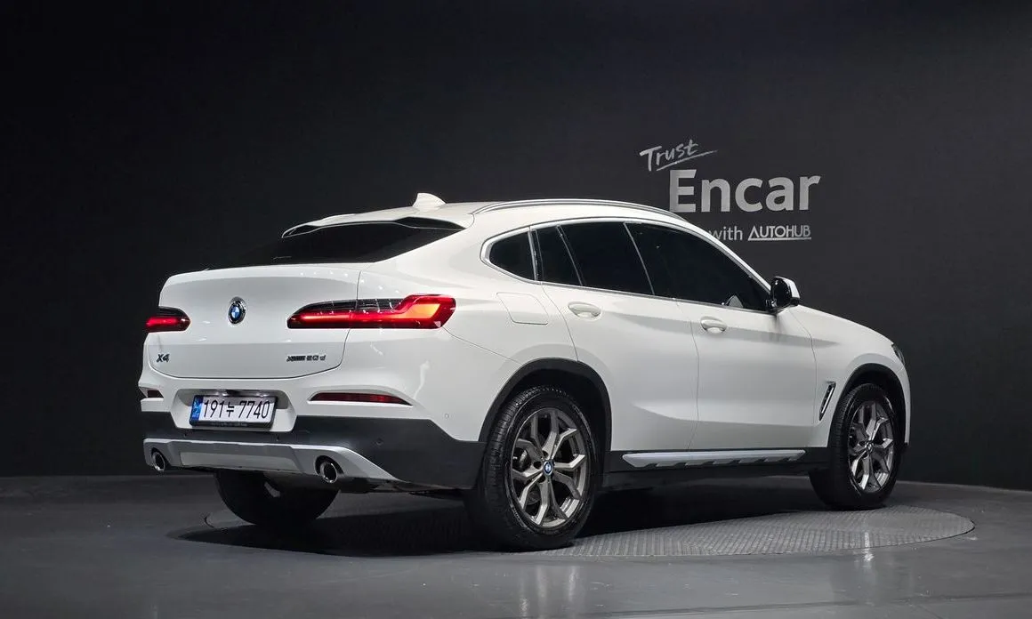 BMW X4 — фото 8