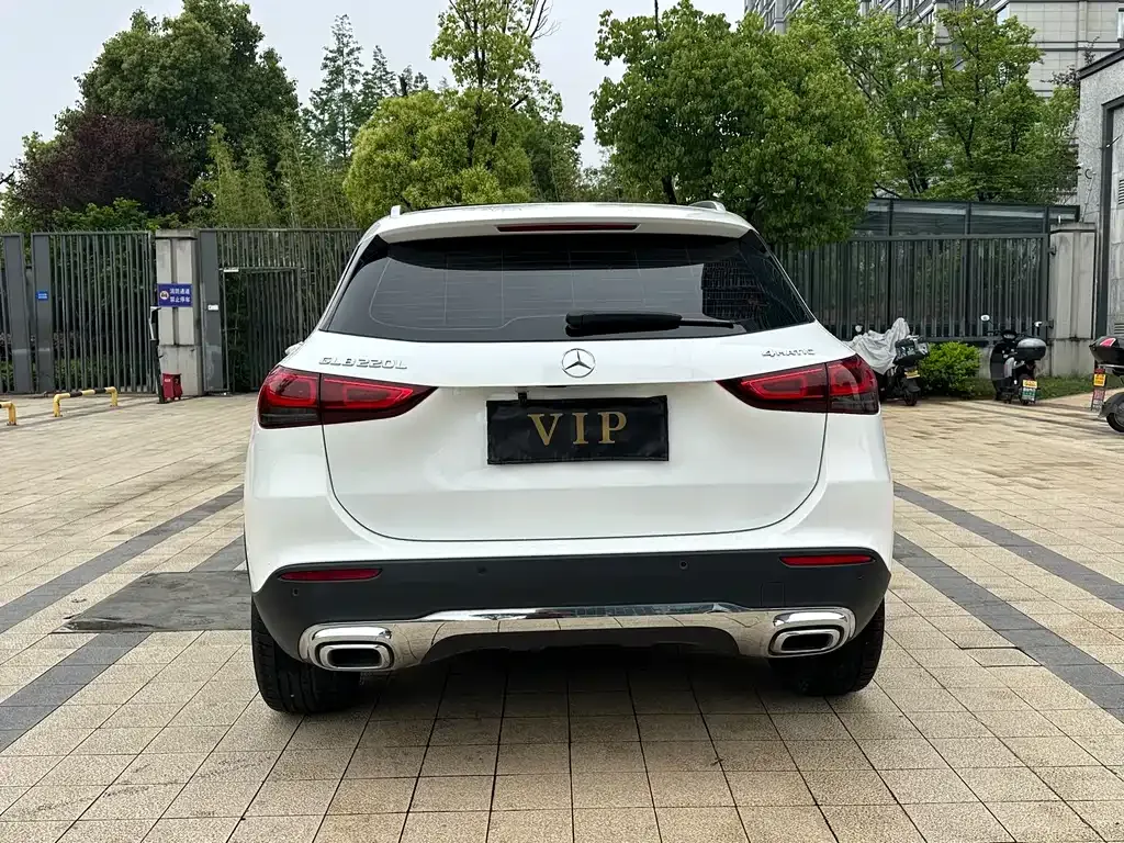 Mercedes-Benz GLA — фото 6
