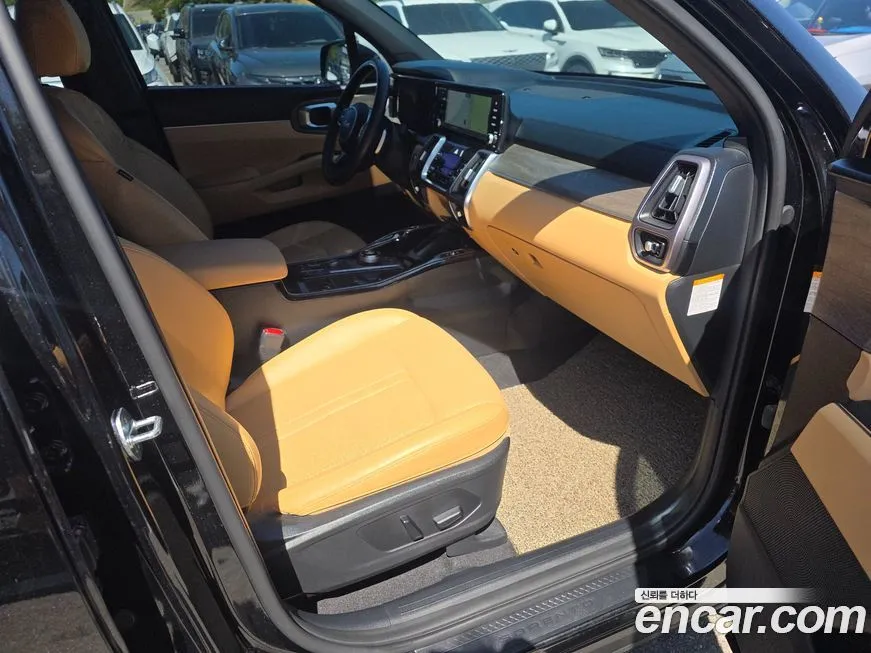 Kia Sorento — фото 7