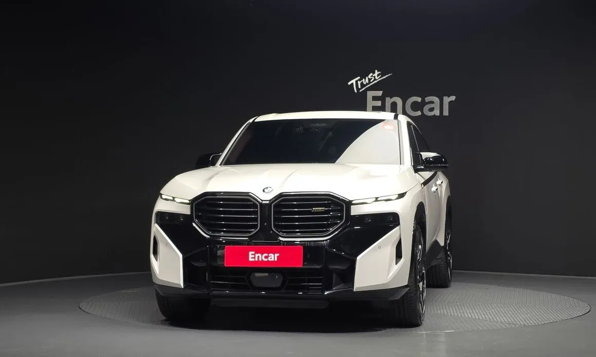 BMW XM — фото 2
