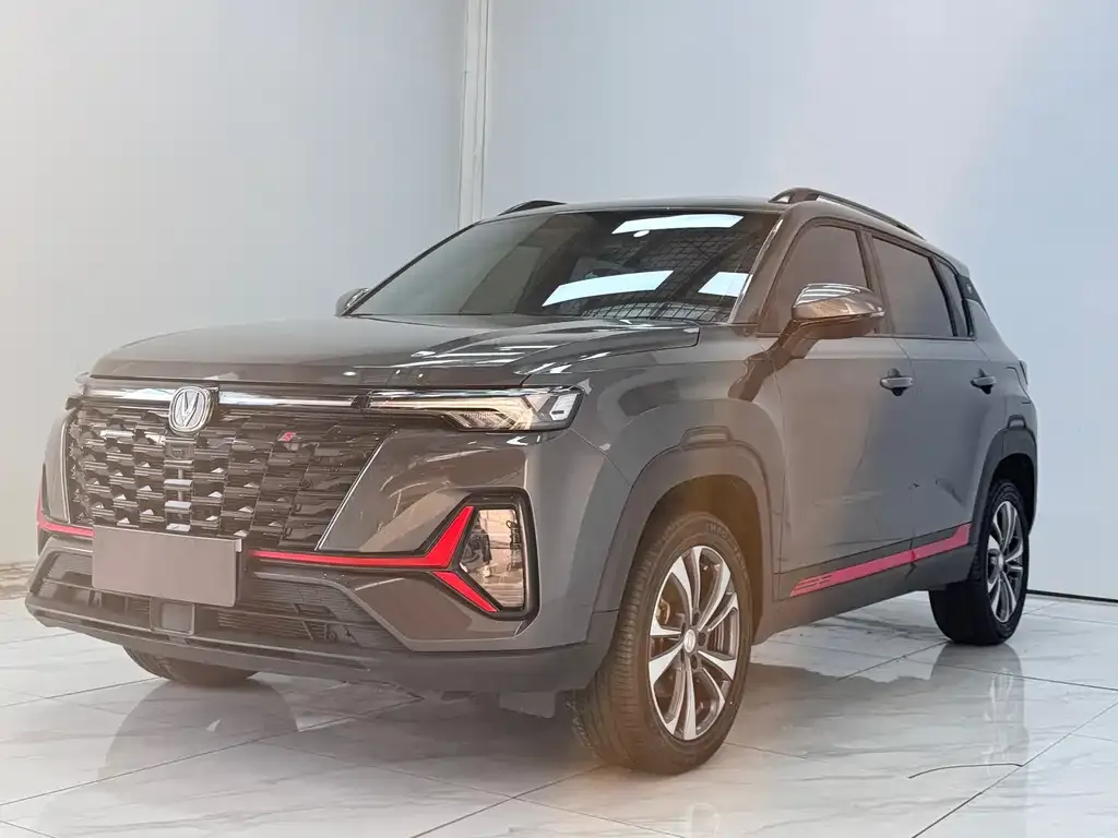 Changan CS35PLUS — фото 1