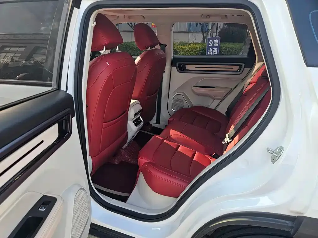 Geely Icon — фото 6