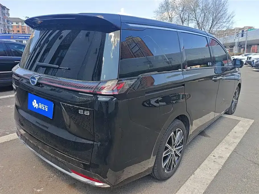 GAC Motor Trumpchi E8 — фото 3