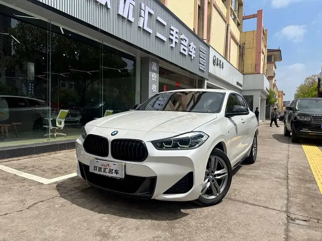 BMW X2 — фото 1