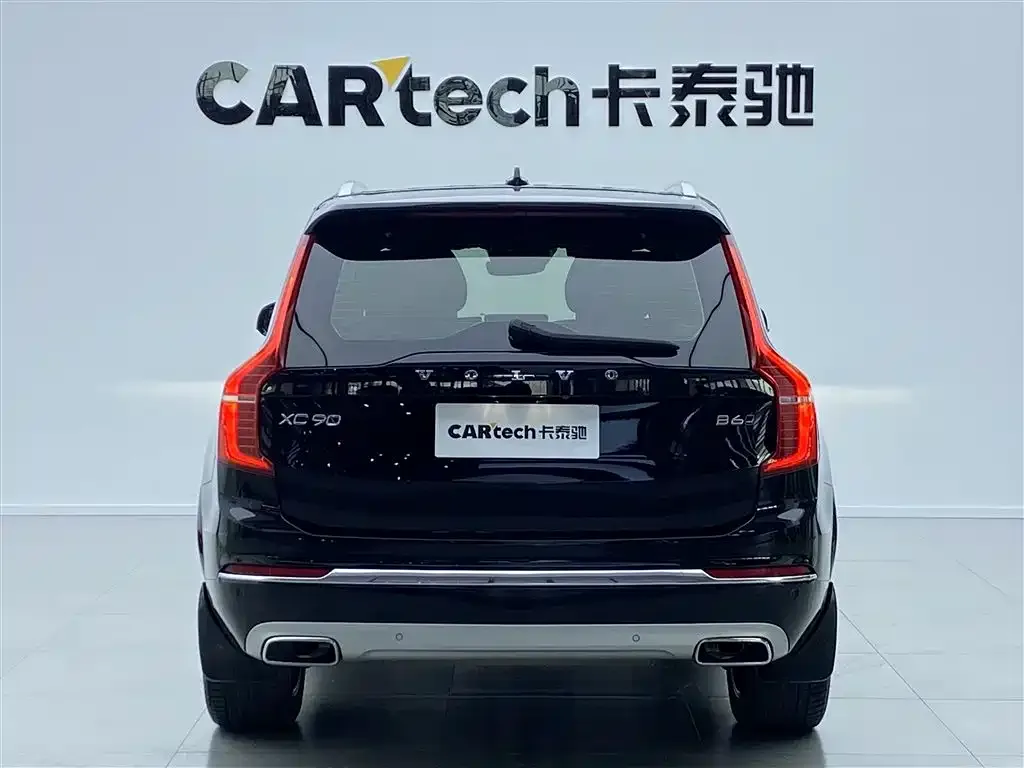 Volvo XC90 — фото 4