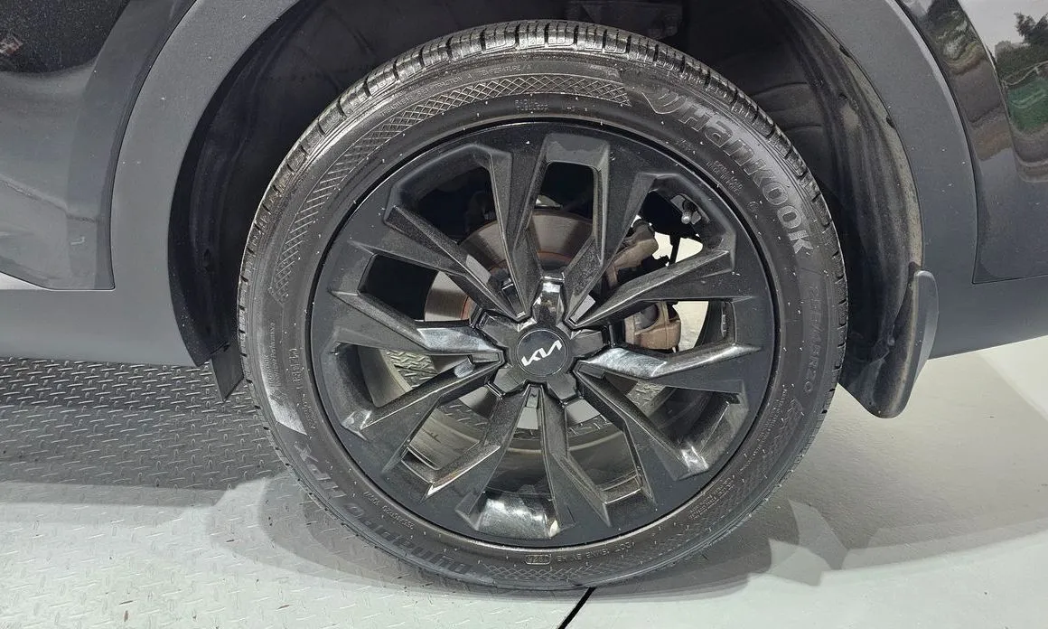Kia Sorento — фото 5