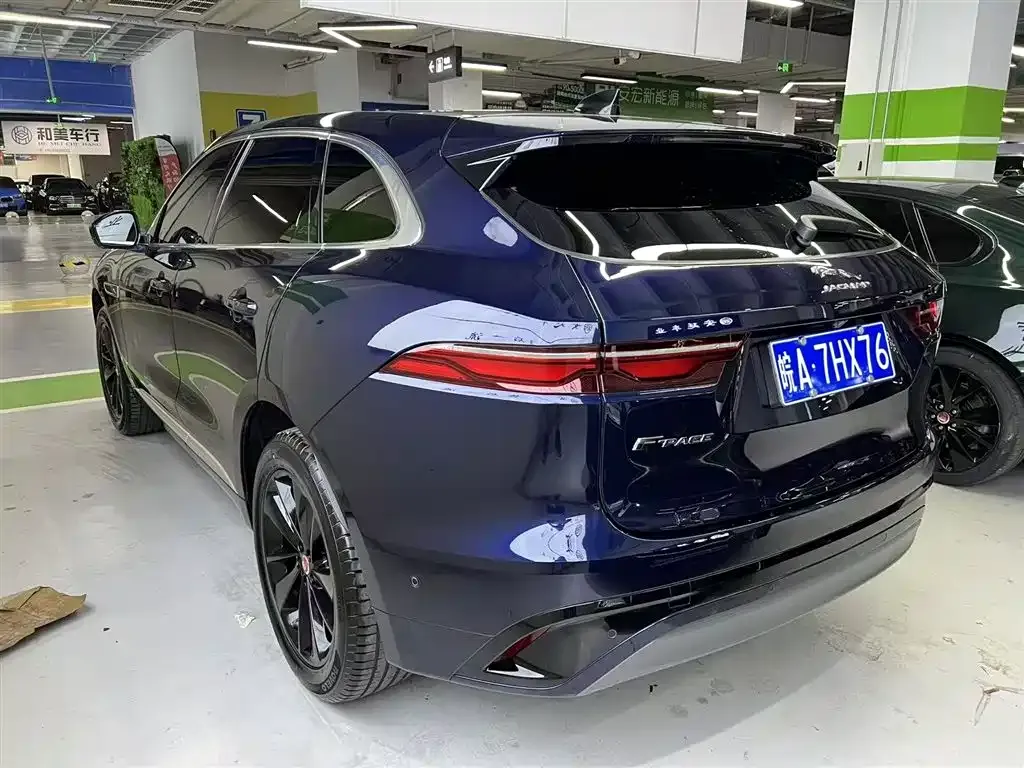 Jaguar F-PACE — фото 7