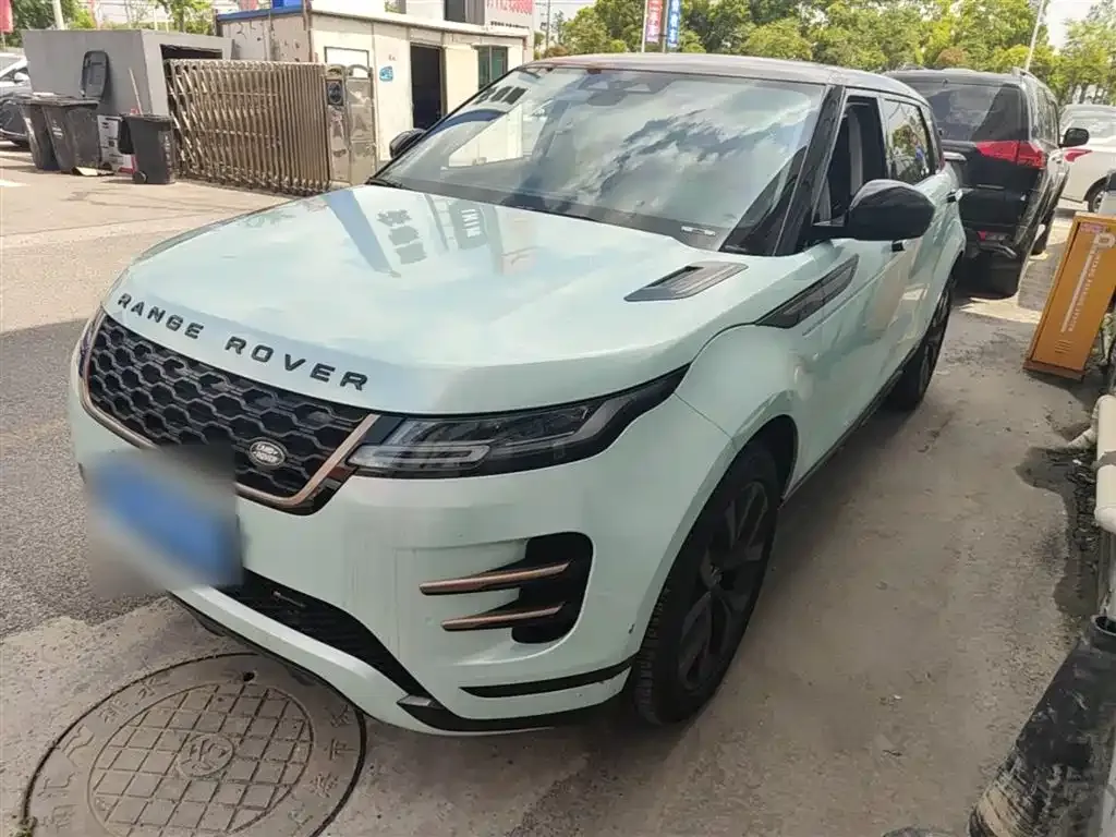 Land Rover Evoque — фото 1