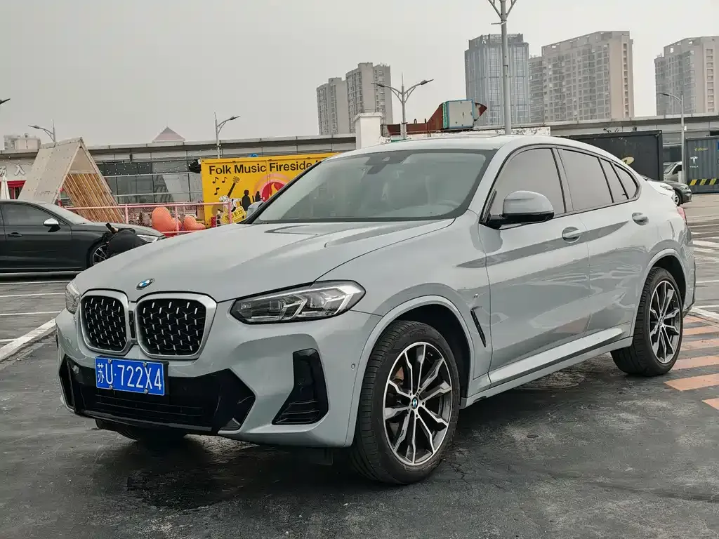BMW X4 — фото 7