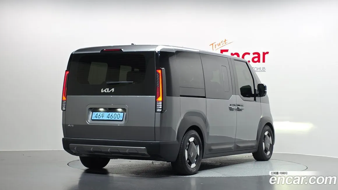 Kia PV5 — фото 3