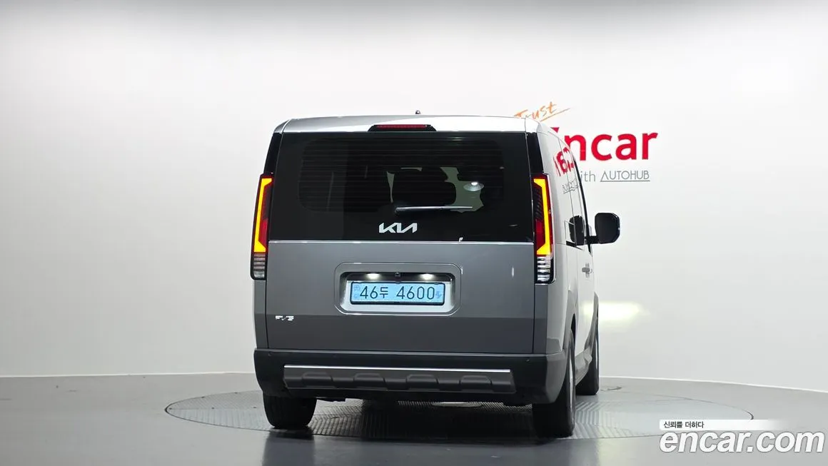 Kia PV5 — фото 4