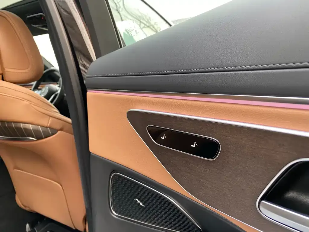 Mercedes-Benz E-Class New Energy — фото 2