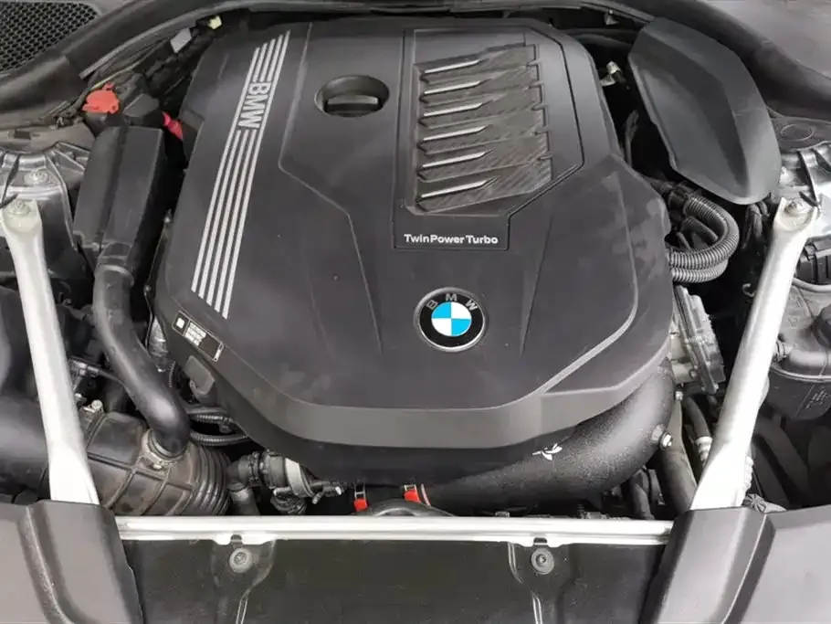 BMW 5 Series (Import) — фото 2