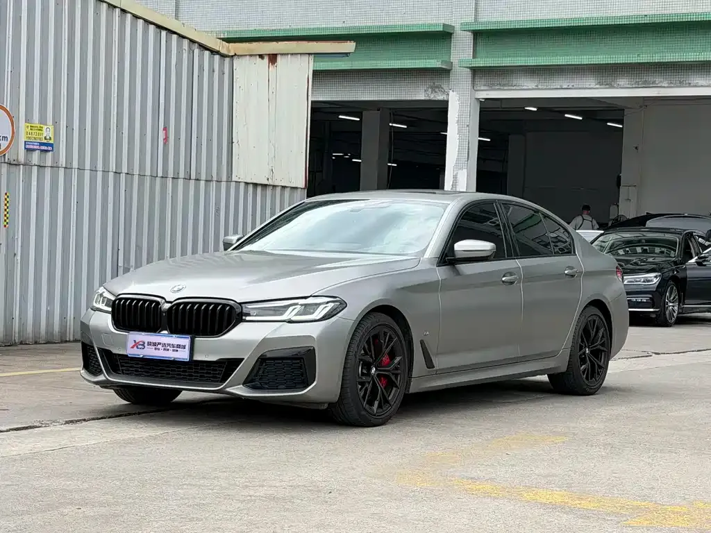 BMW 5 Series (Import) — фото 1