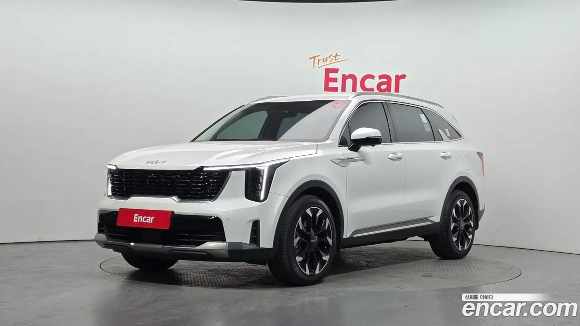 Kia Sorento — фото 1