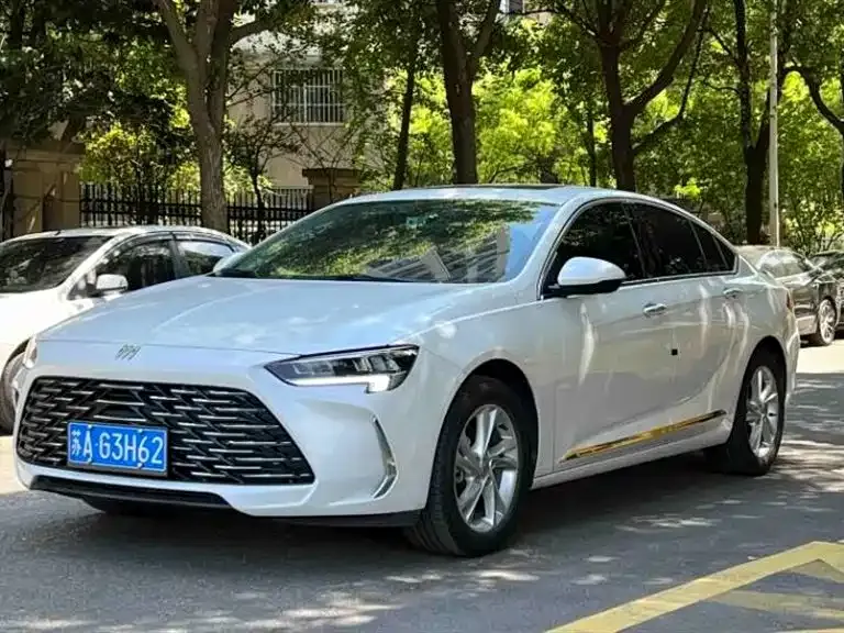 Buick Regal — фото 1