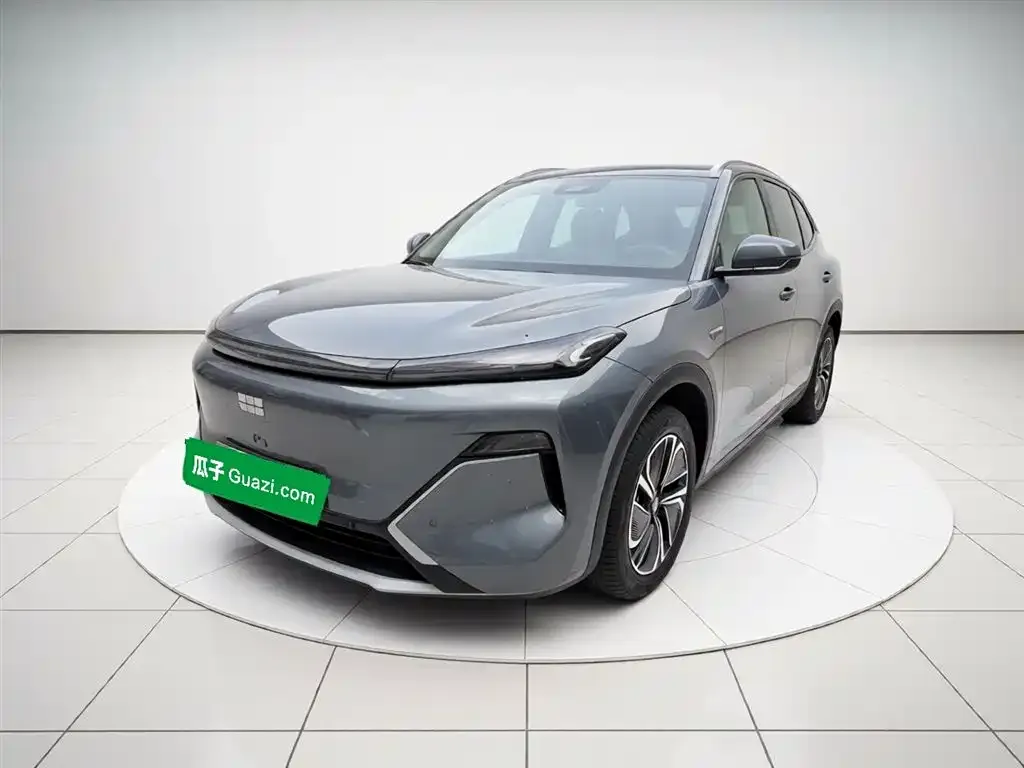 Geely Galaxy Xingjian 7 — фото 1