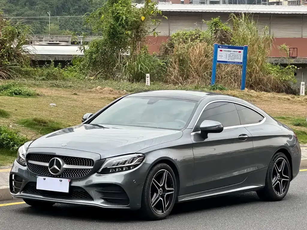 Mercedes-Benz C-Class (Import) — фото 1