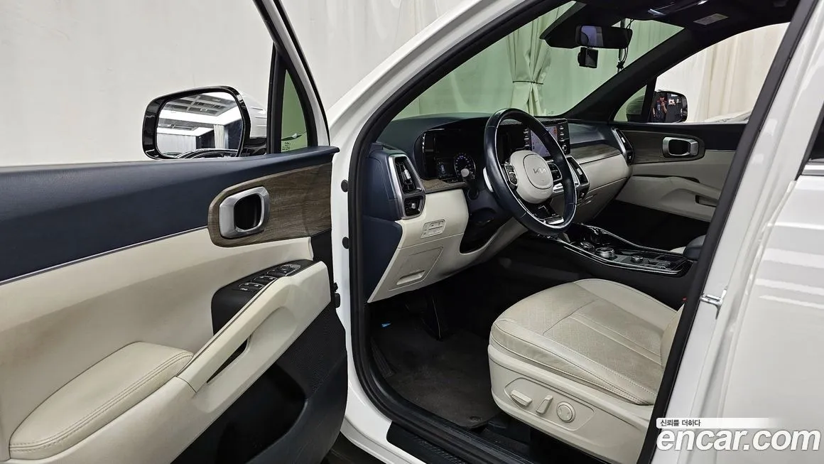 Kia Sorento — фото 5