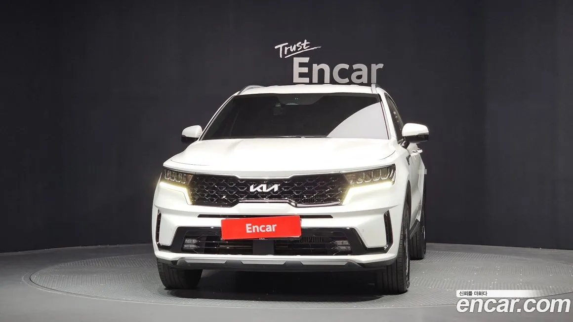 Kia Sorento — фото 4