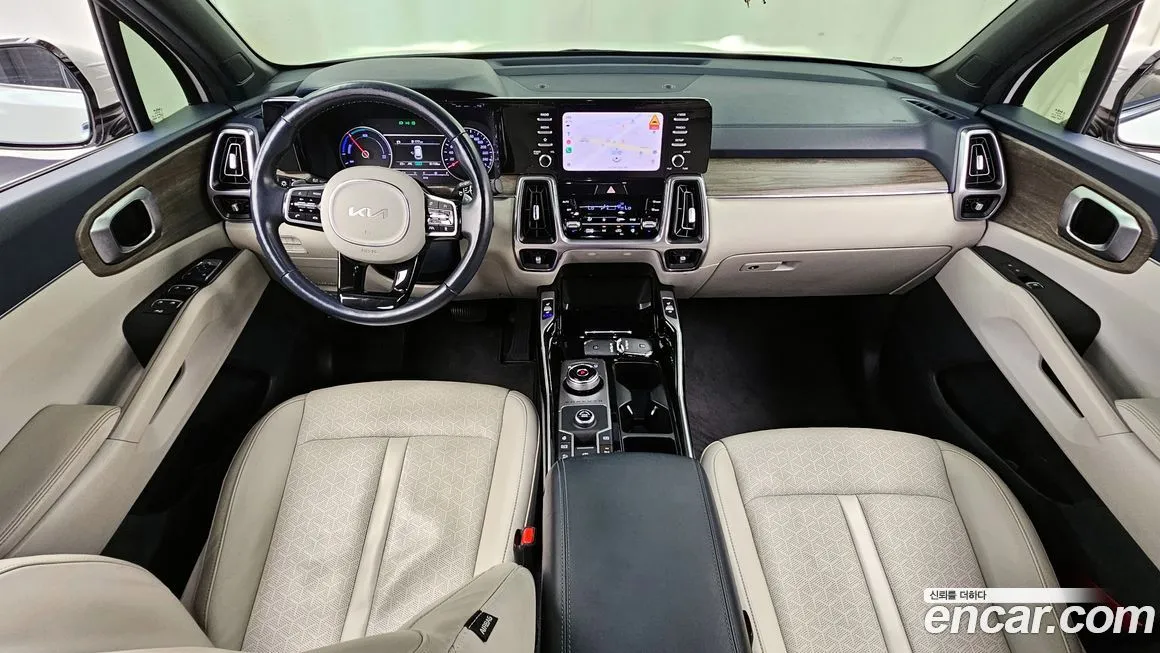Kia Sorento — фото 10