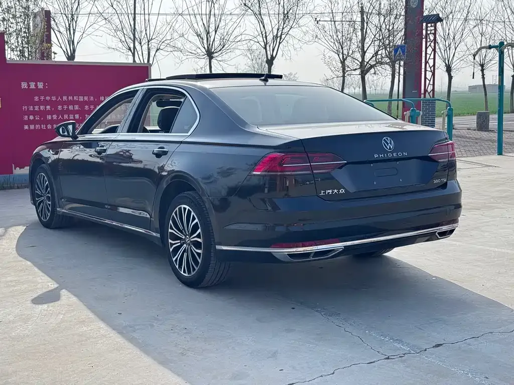 Volkswagen Phideon — фото 4