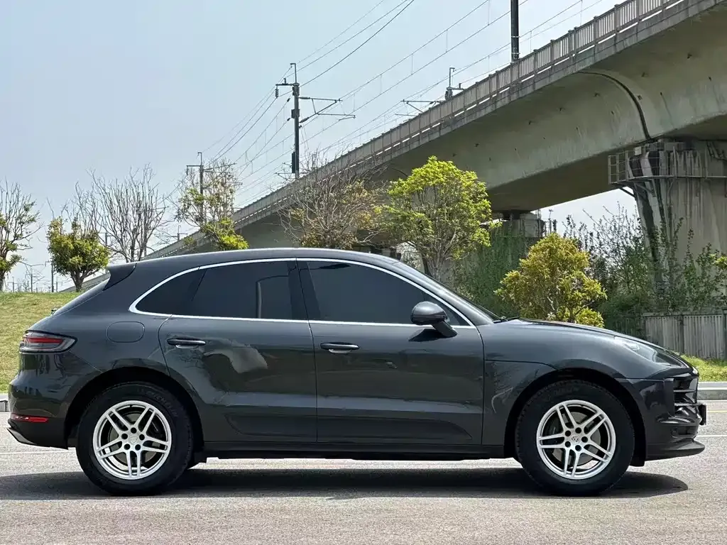 Porsche Macan — фото 4