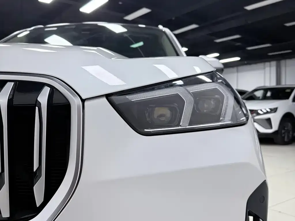 BMW X1 — фото 3