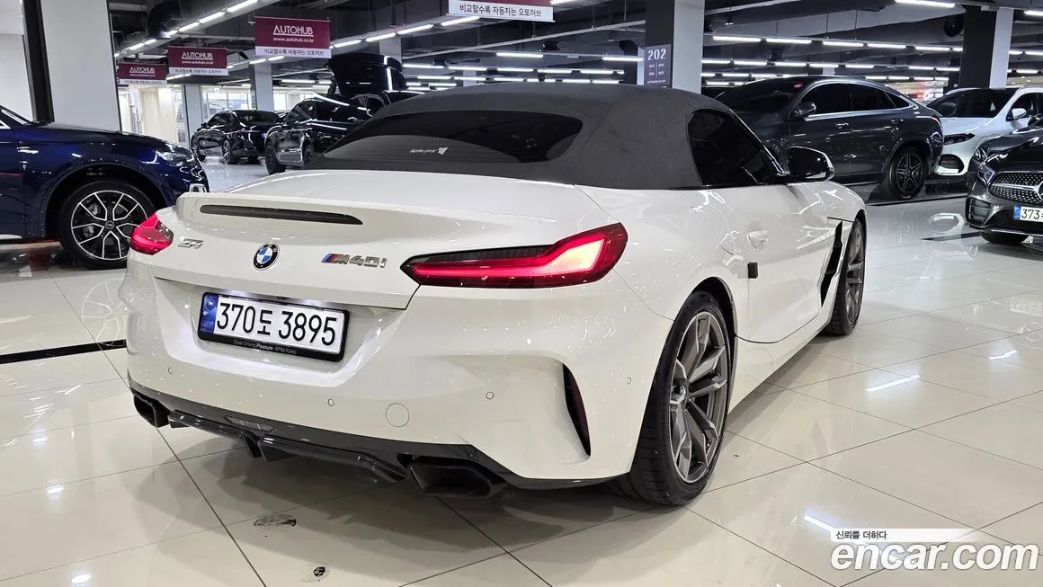BMW Z4 — фото 10