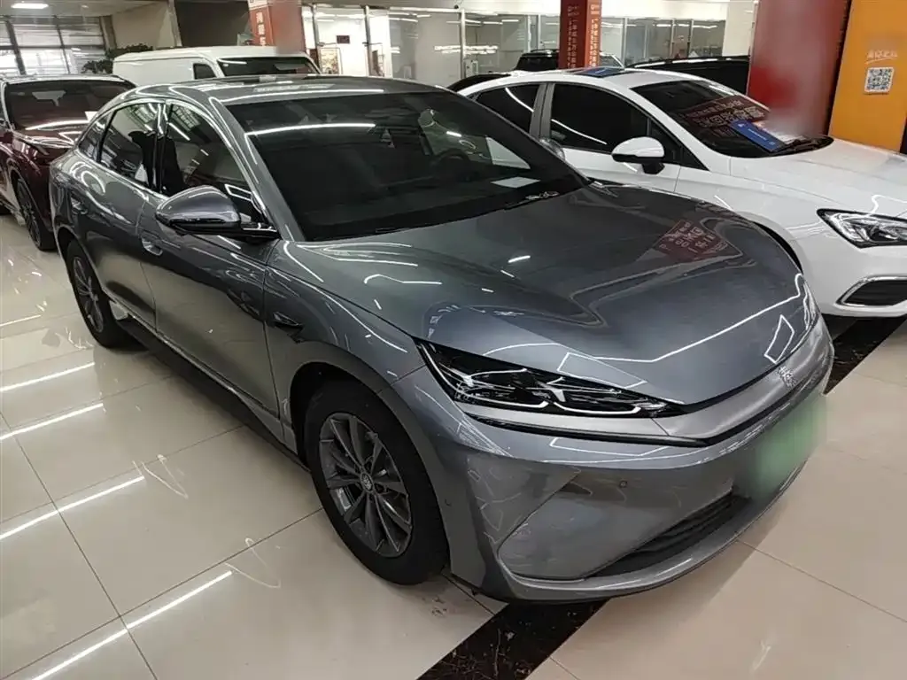BYD Qin L — фото 9
