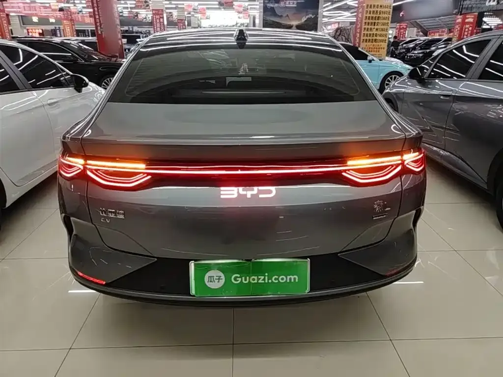 BYD Qin L — фото 4