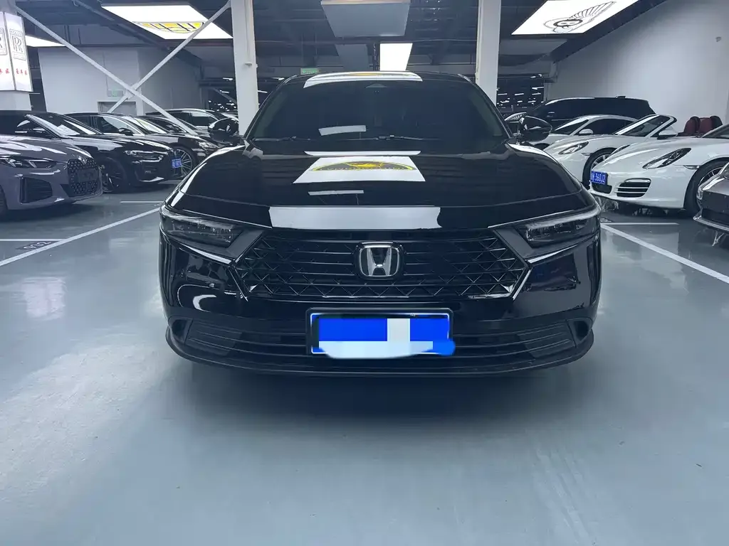 Honda Accord — фото 6