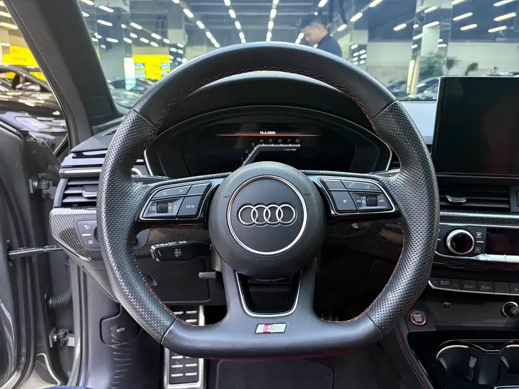 Audi S4 — фото 5