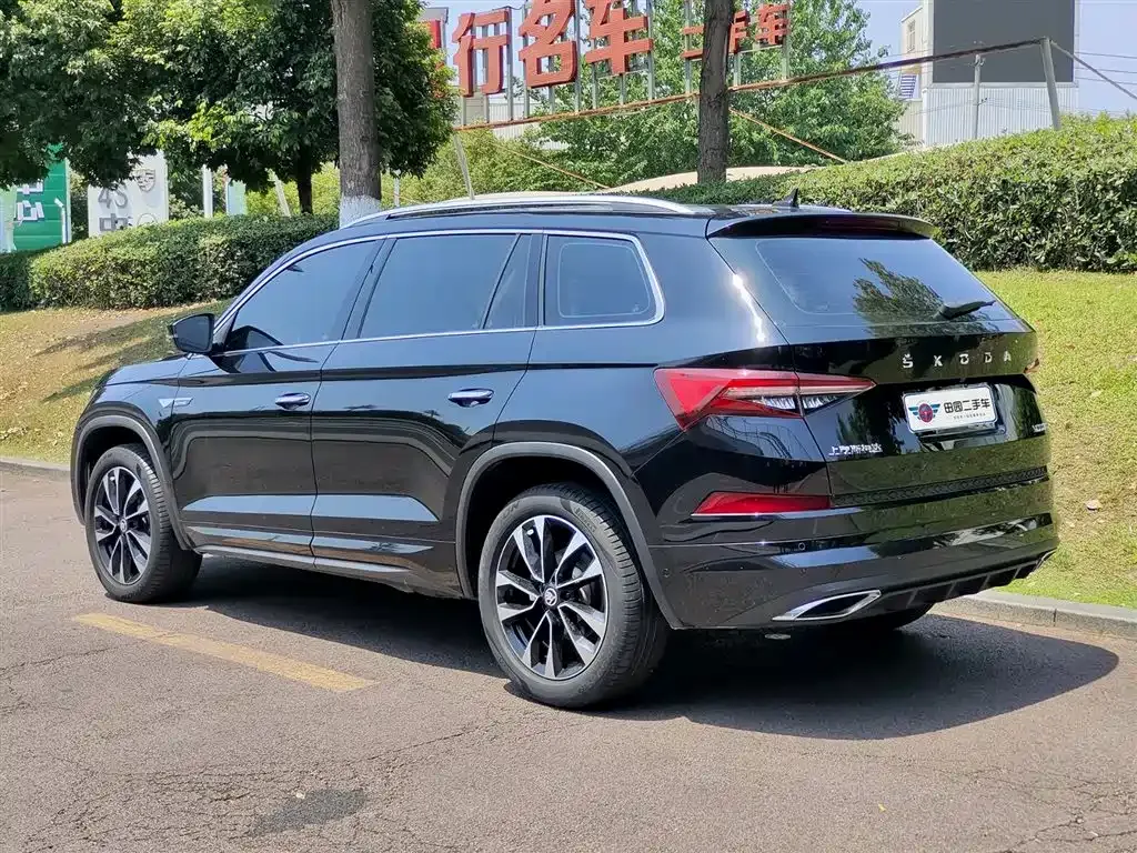 Skoda Kodiaq — фото 9