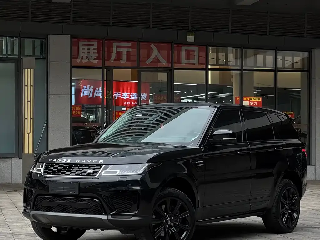 Land Rover Sport PHEV — фото 1