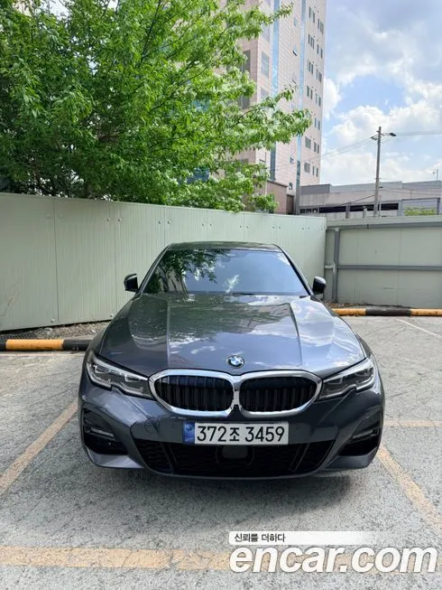 BMW 3-Series — фото 1