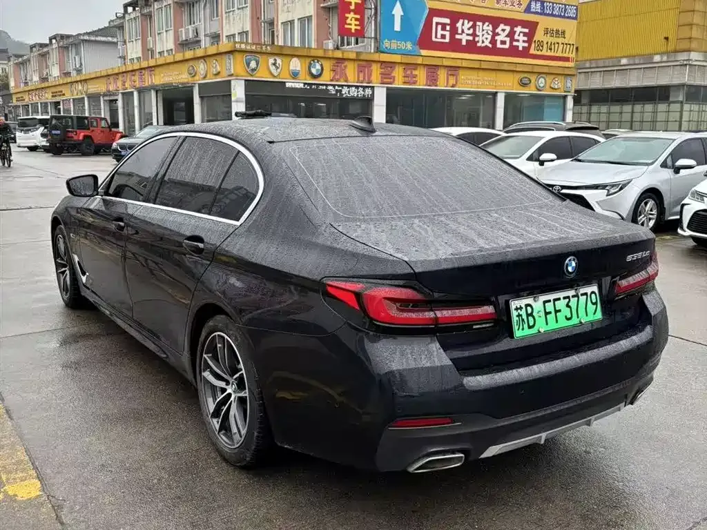 BMW 5 Series New Energy — фото 7