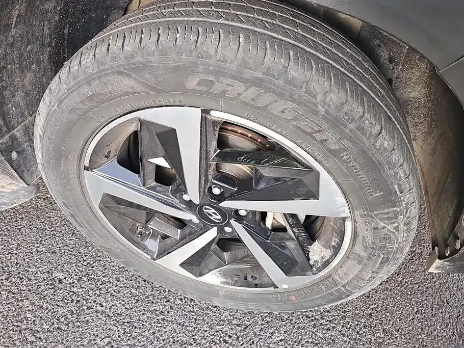 Hyundai ix35 — фото 10