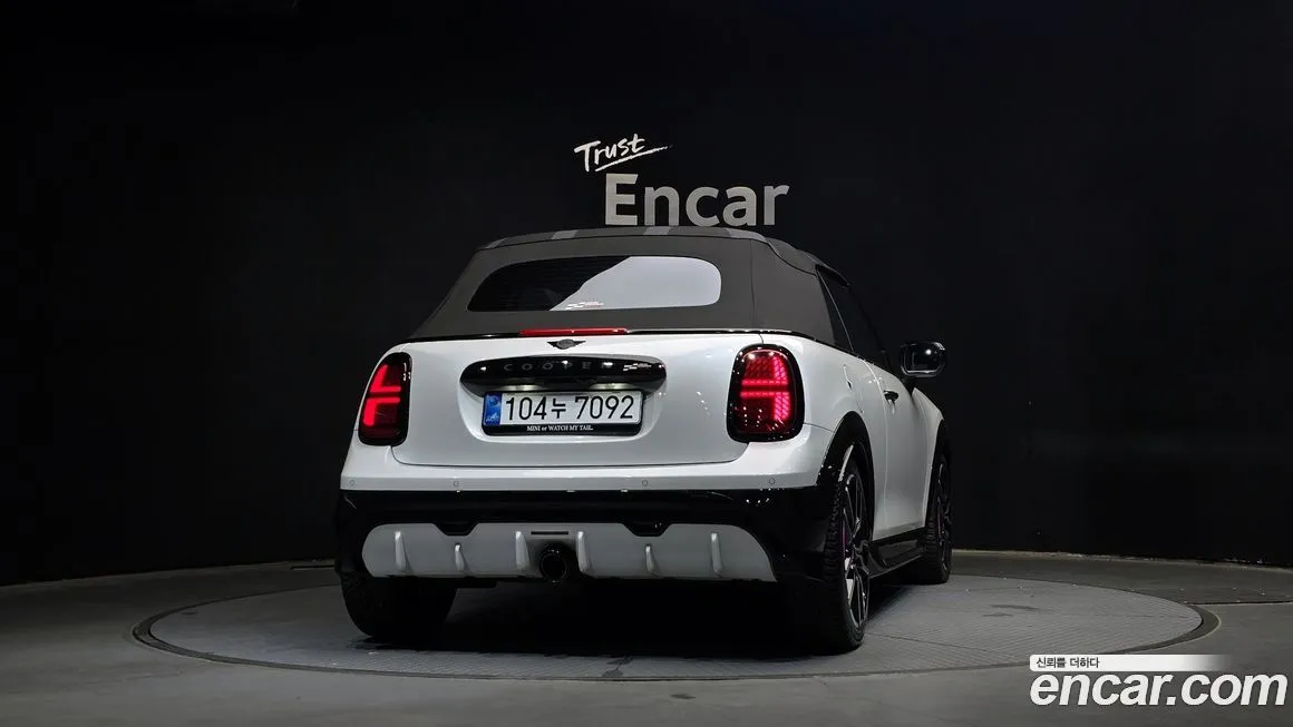 Mini Cooper Convertible — фото 4