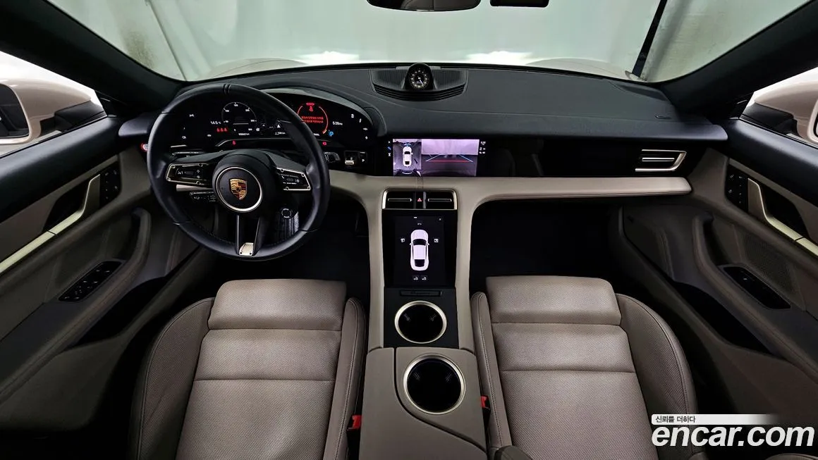 Porsche Taycan — фото 9