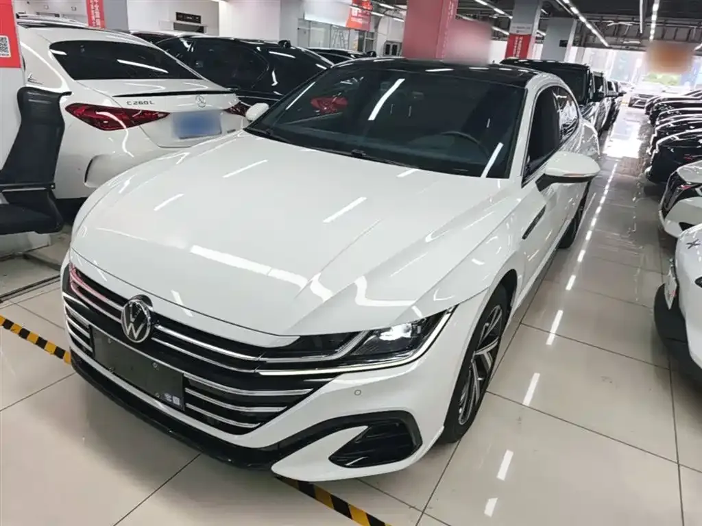Volkswagen CC — фото 1