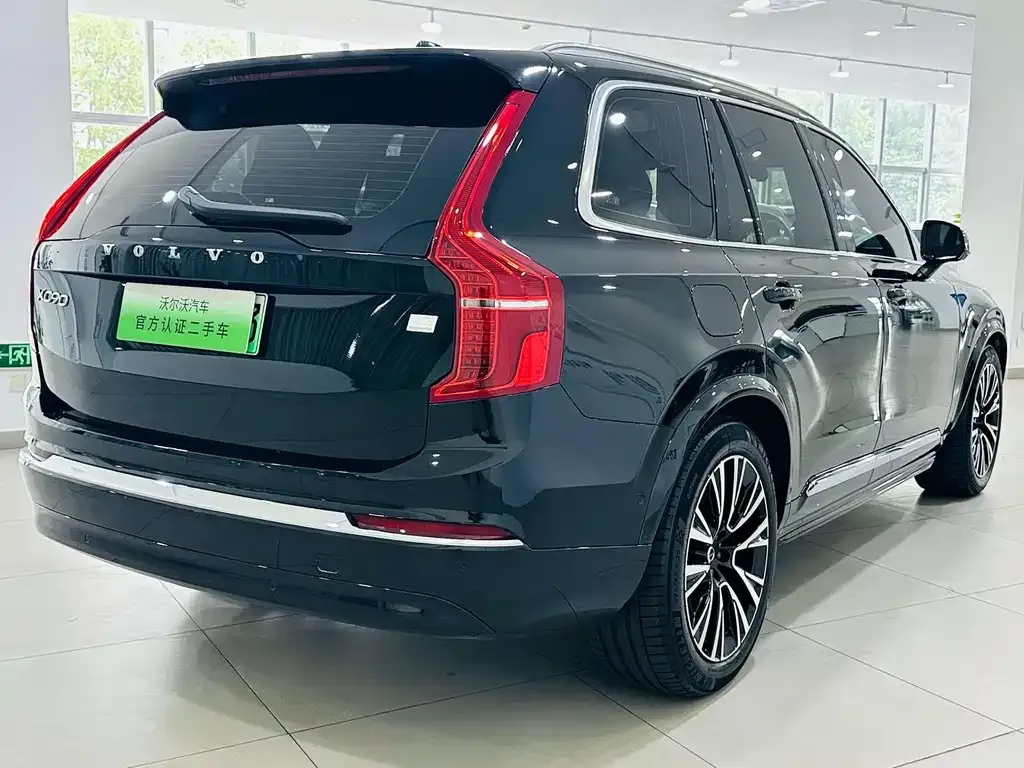 Volvo XC90 PHEV — фото 2