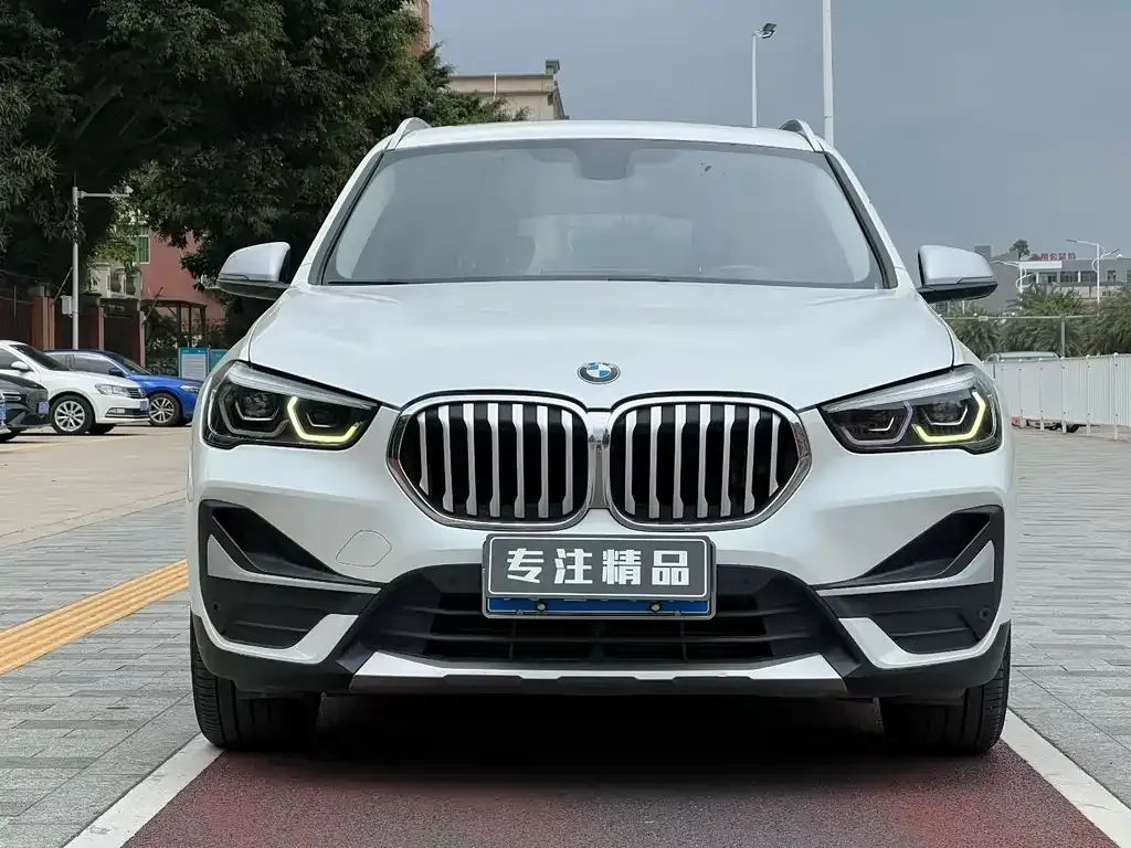 BMW X1 — фото 3