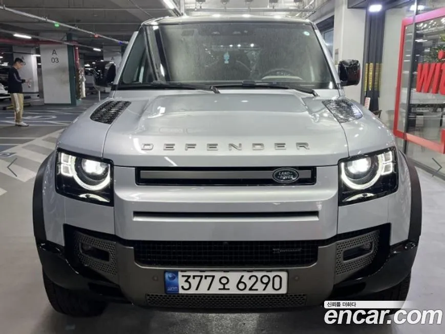 Land Rover Defender — фото 2
