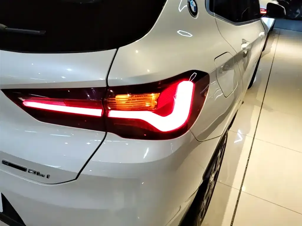 BMW X2 — фото 3