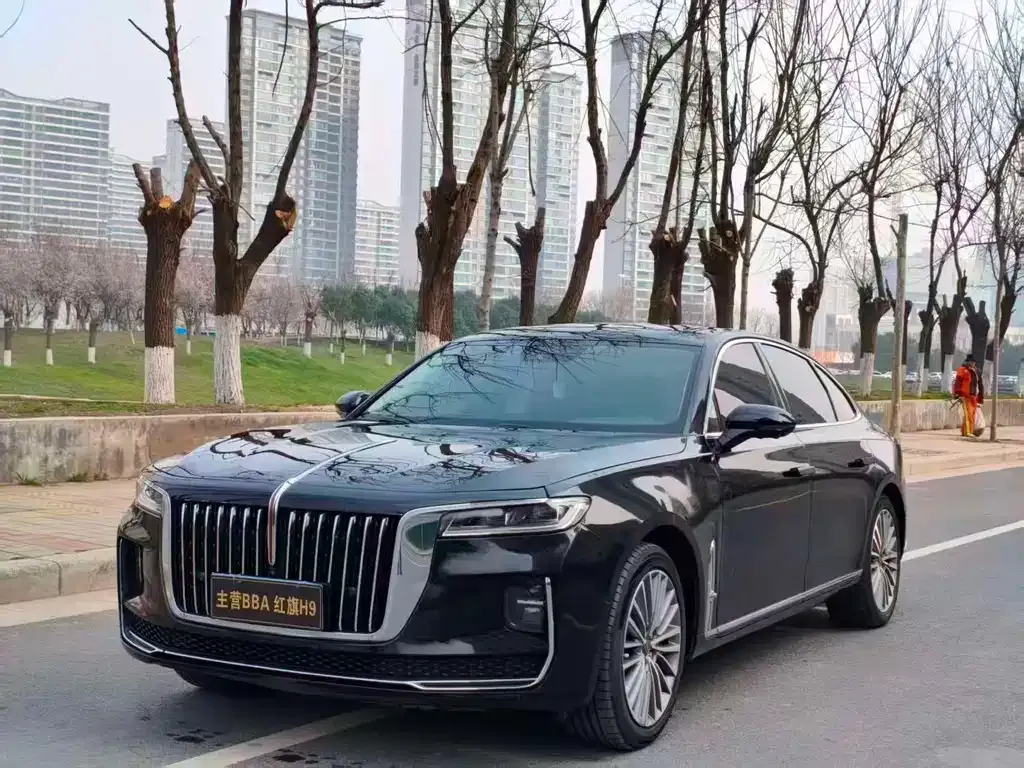 Hongqi H9 — фото 1