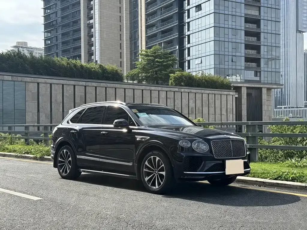 Bentley Bentayga — фото 6